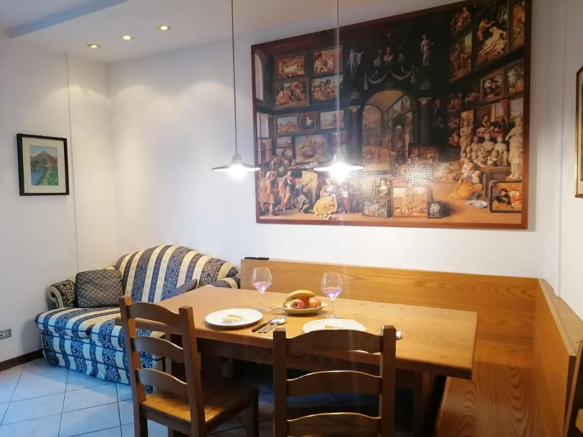 La Casa Di Lazise Apartment
